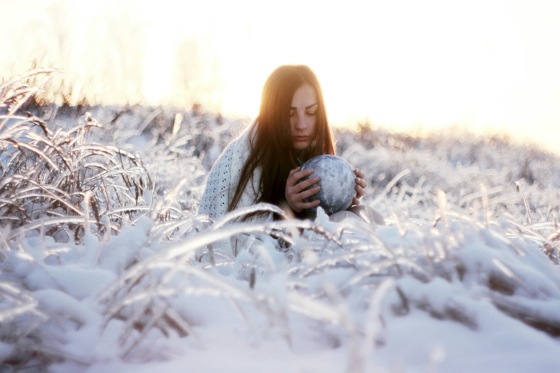 How to Create a Cozy 10-Minute Morning Routine for Busy Women